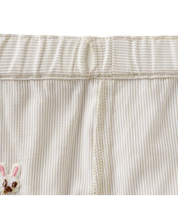 SHORT BLANC USAKO À FLEURS ROUGES s'inspire de l'anatomie humaine