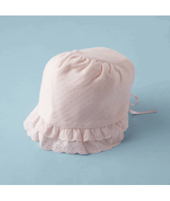 BONNET ROSE AVEC DE LA DENTELLE pas cher